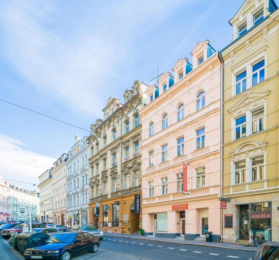 Revelton Studios Karlovy Vary Bagian luar foto