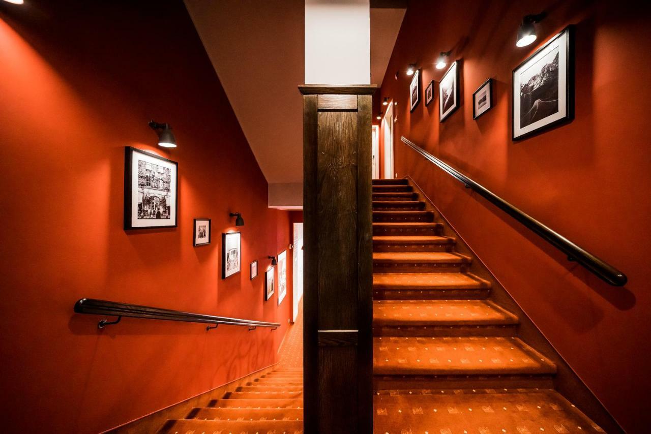 Revelton Studios Karlovy Vary Bagian luar foto